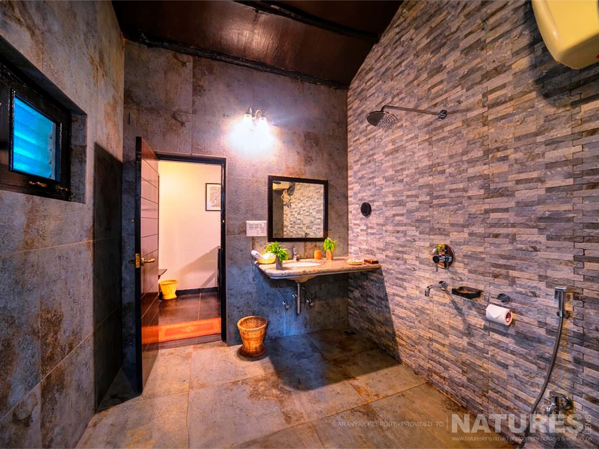 Aranyak Resort Bathroom